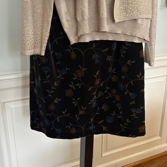 Coldwater Creek Winter Floral Velvet Skirt Chocolate Brown Blue Golden Flowers - Picture 5 of 10